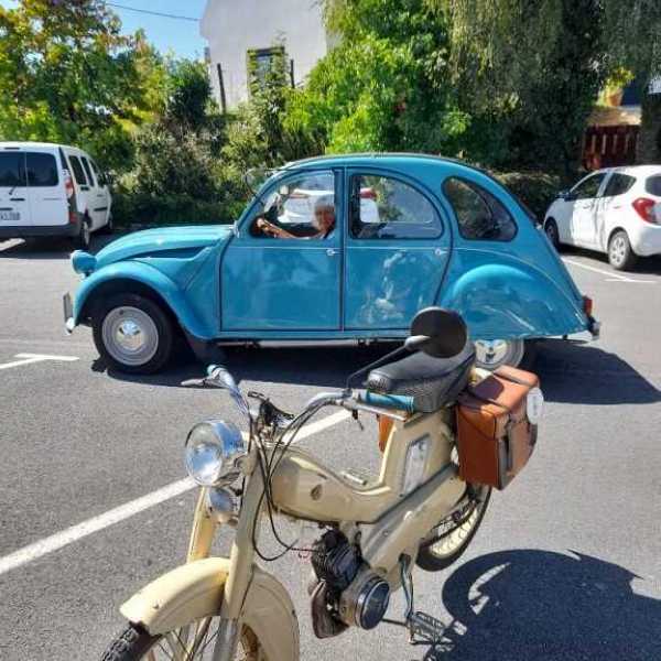 combinaison mobylette et 2CV